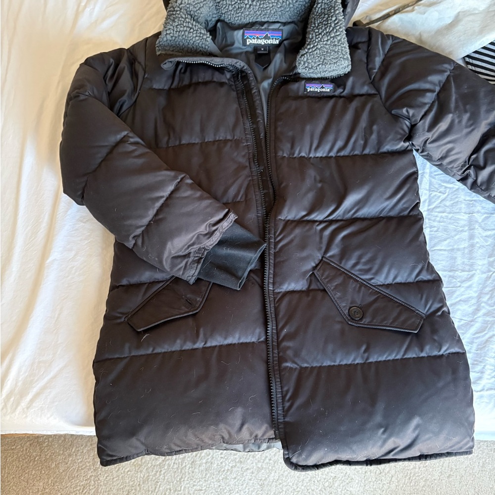 Patagonia Dark Gray Insulated Jacket